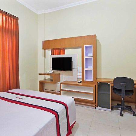 Hotel Reddoorz @ Pogung Baru Kejayan Exteriér fotografie